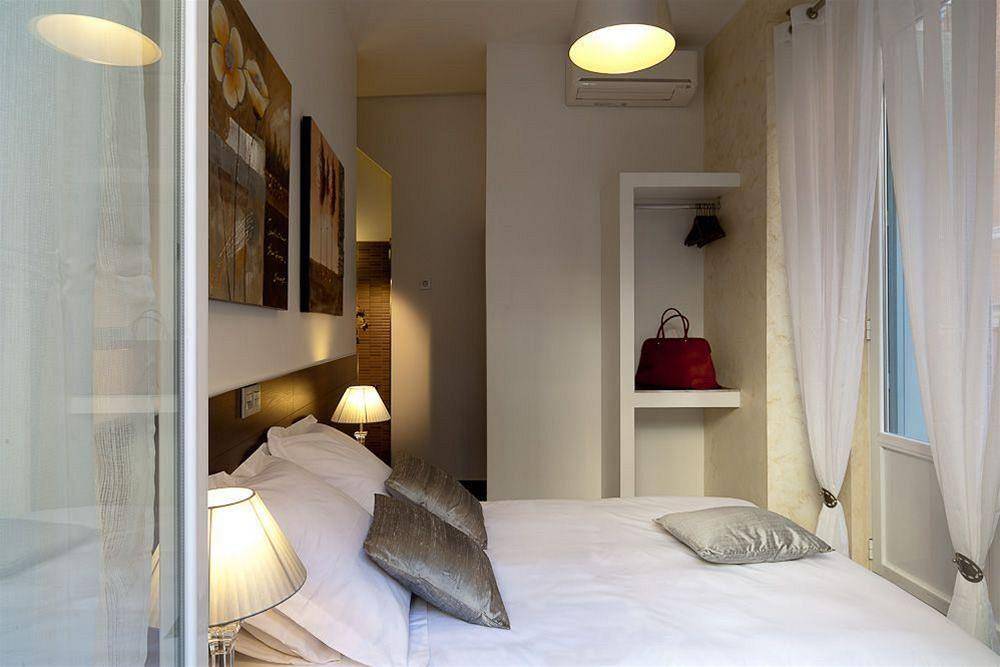 THC Latina Hostel 2