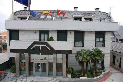 Hostal Los 5 Pinos 2