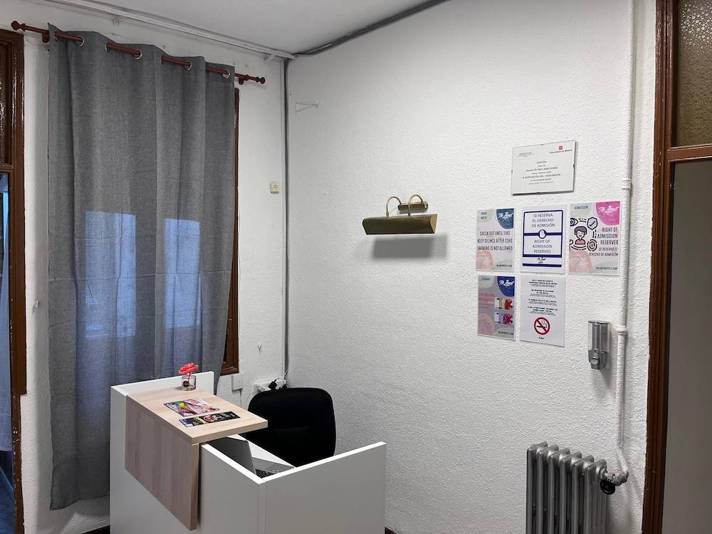 Hostal Alonso No Limit Madrid 1
