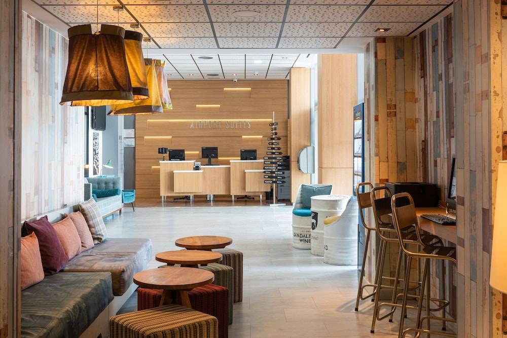 Madrid Airport Suites, Affiliated by Meliá 2