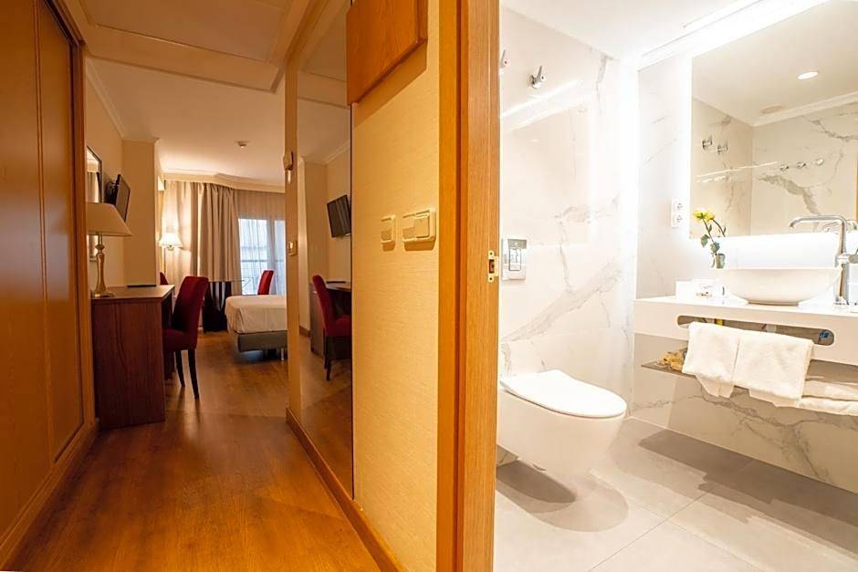 Aparto-Hotel Rosales 2
