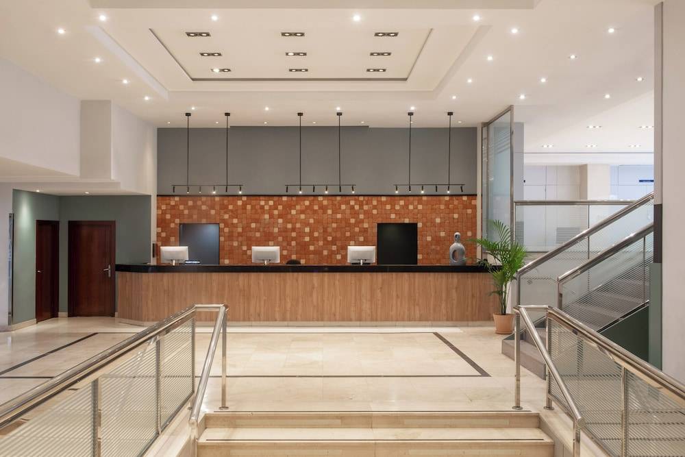 Hotel Madrid Alameda Aeropuerto Affiliated by Melia 2