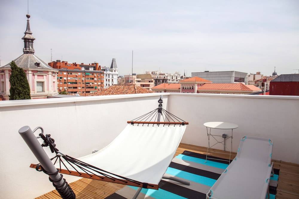 Bastardo Hostel 2