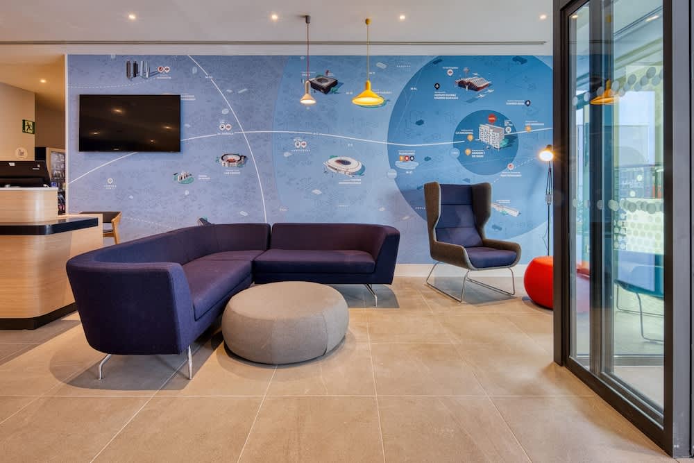 Holiday Inn Express MADRID - AIRPORT by IHG 2