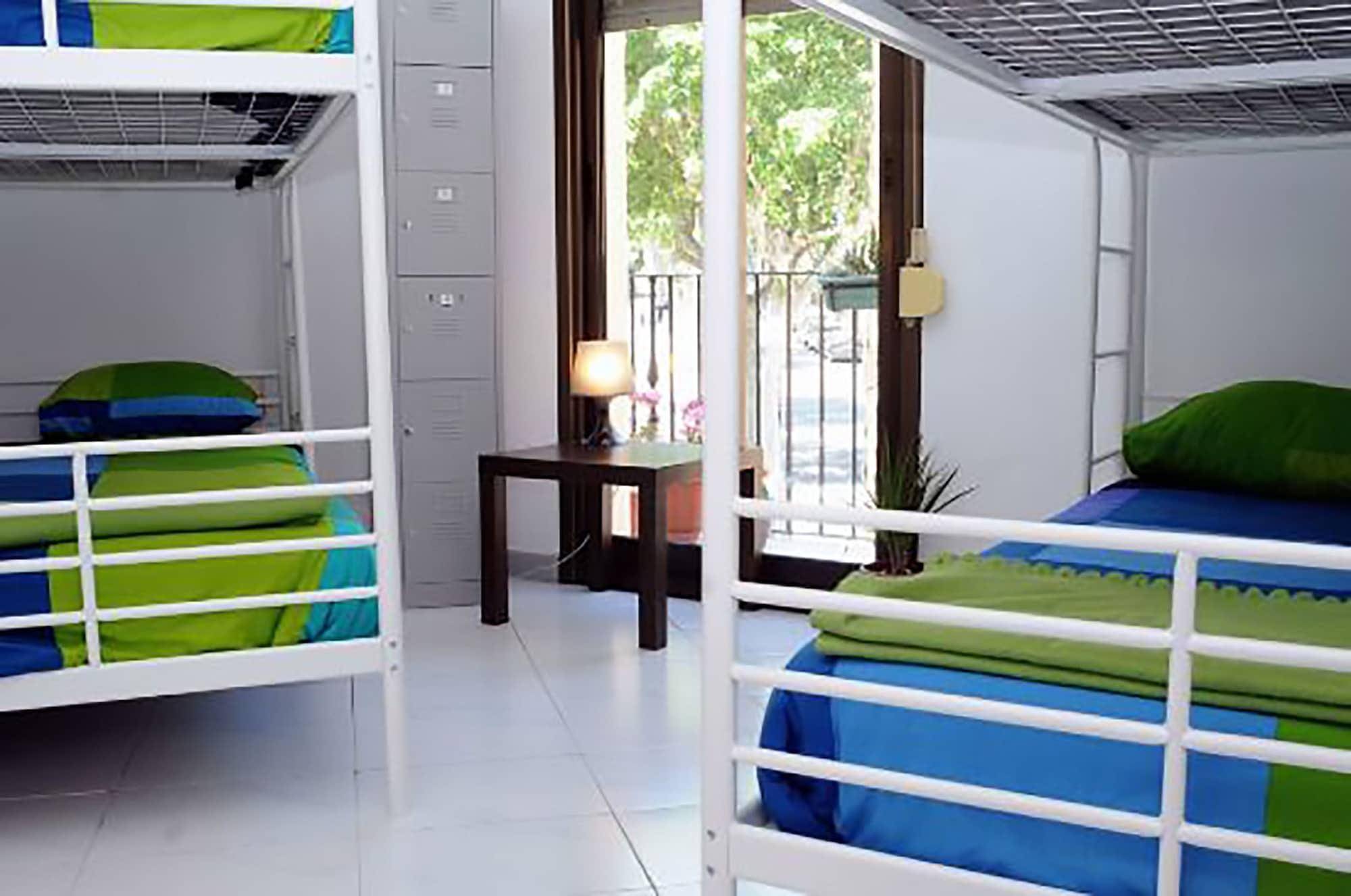 Hostels Meetingpoint 1