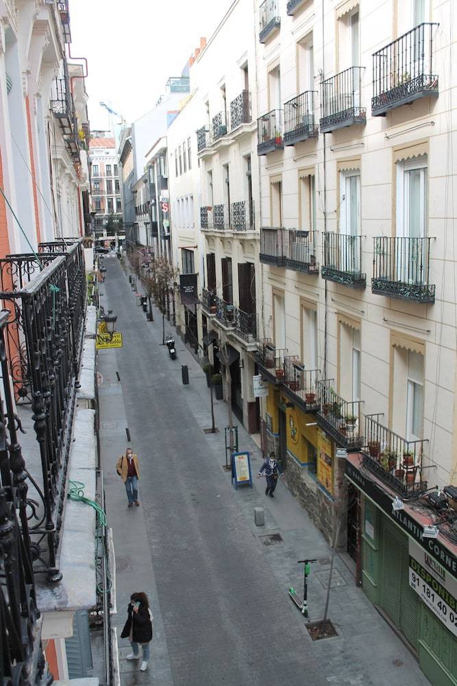 Hostal Alfaro 1