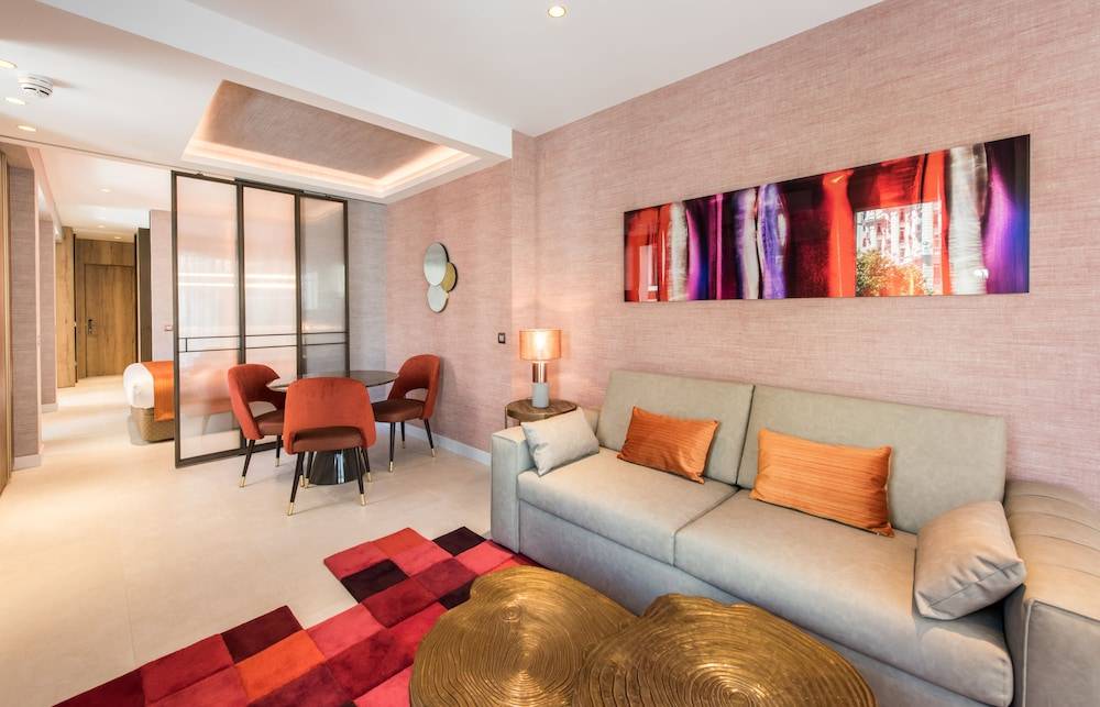 The Garden Suites 1