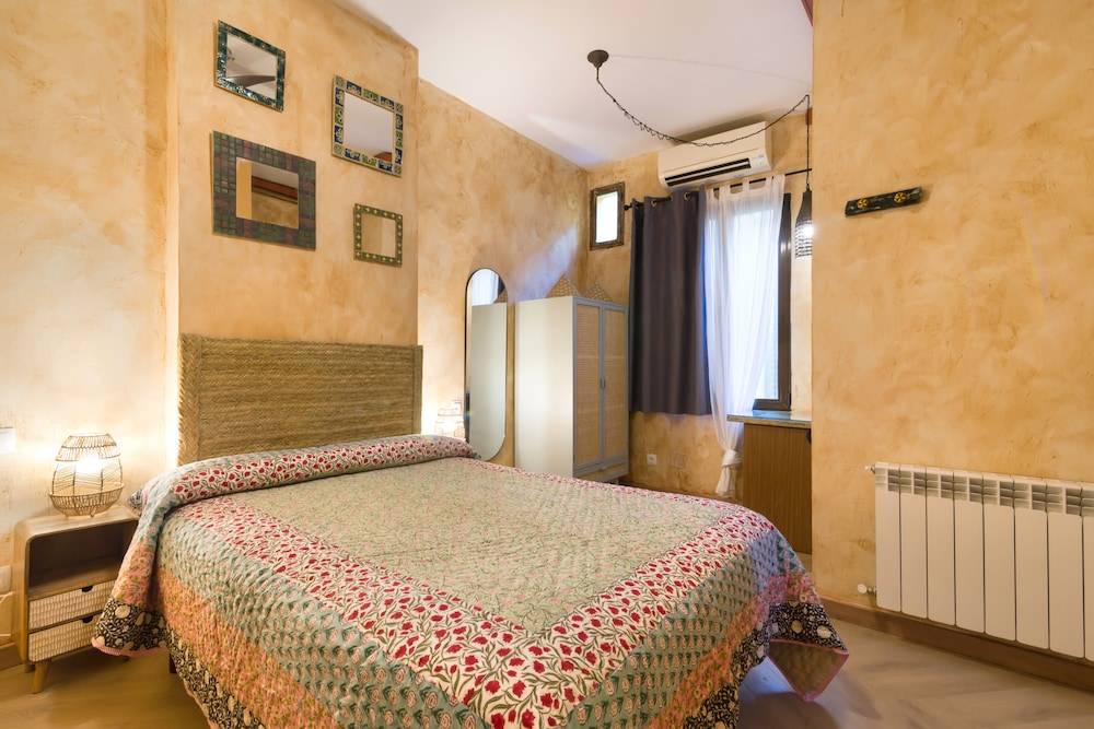 Hostal Artistic B&B 1
