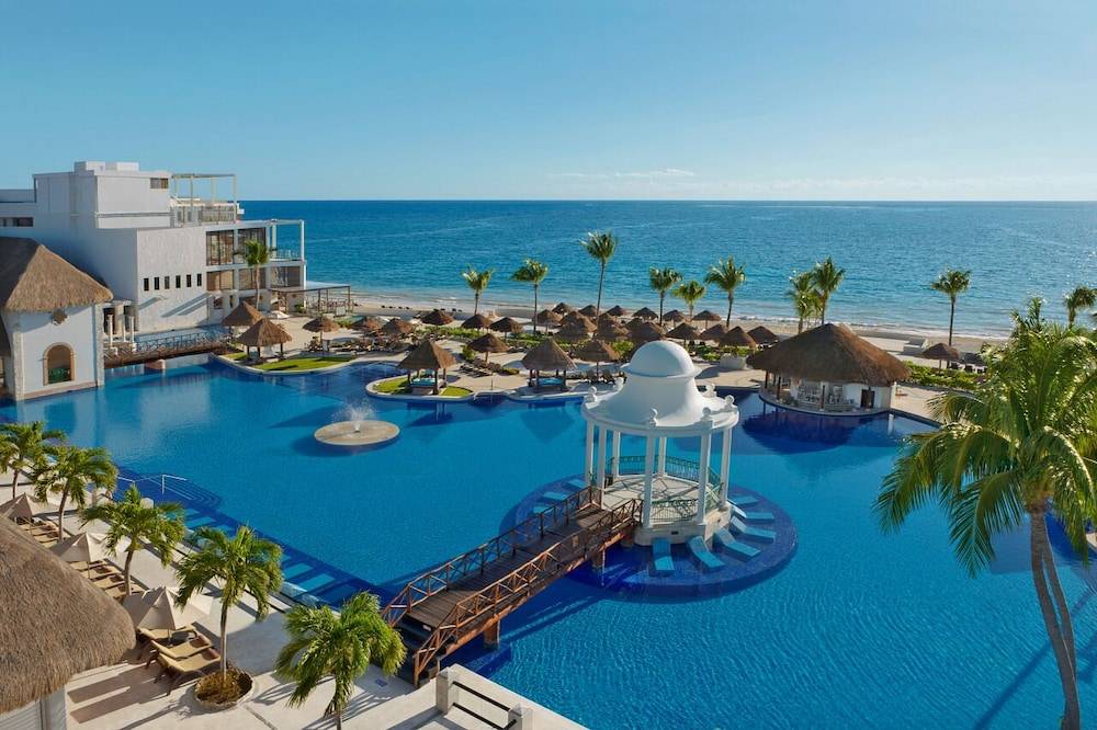 Dreams Sapphire Resort & Spa 1