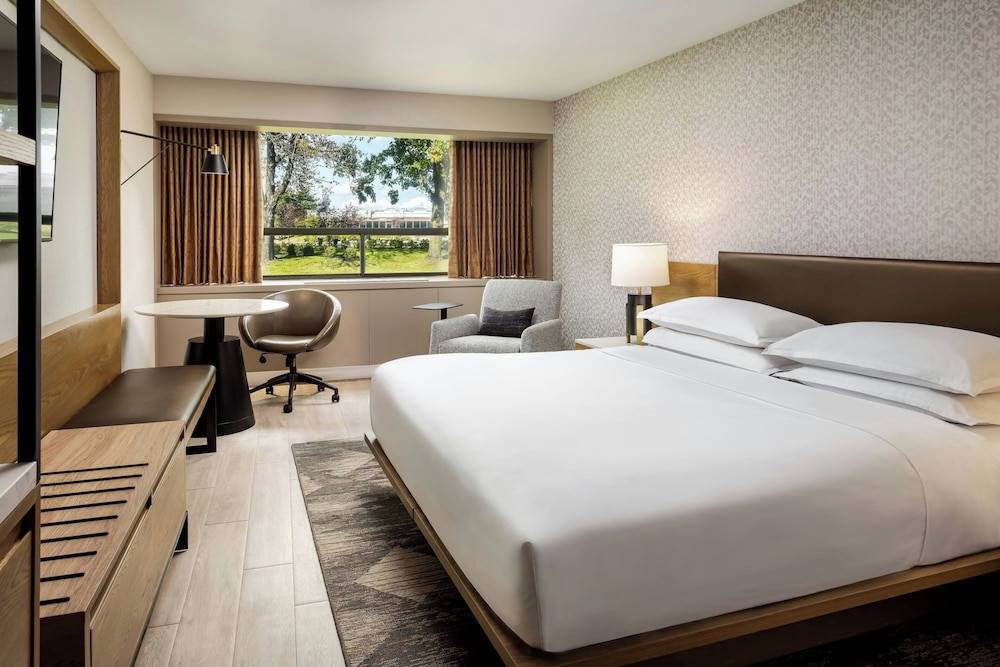 Sheraton Montreal Airport Hotel 1