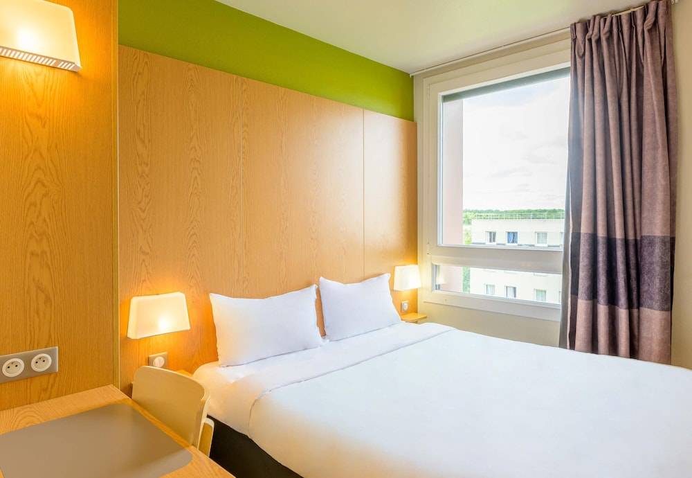 B&B HOTEL Marne-la-Vallée Torcy Gare 3 étoiles 1