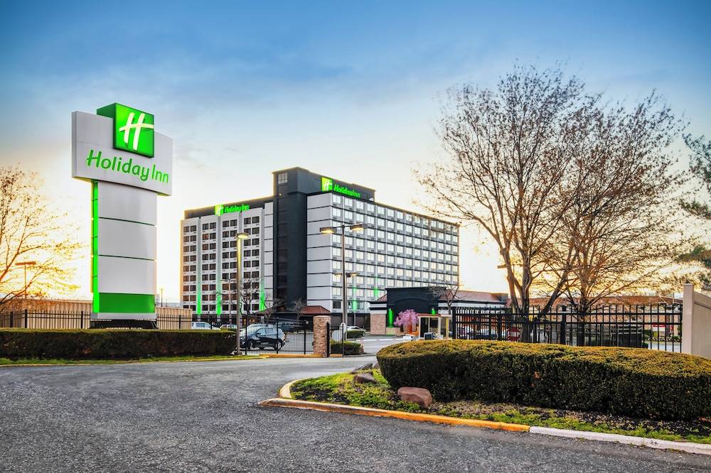 Holiday Inn NEWARK INTERNATIONAL AIRPORT by IHG 1