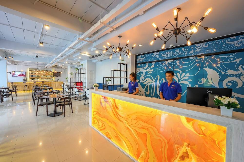 Maikhao Hotel, Phuket 2
