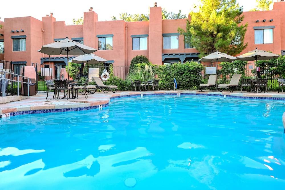 Bell Rock Inn 1