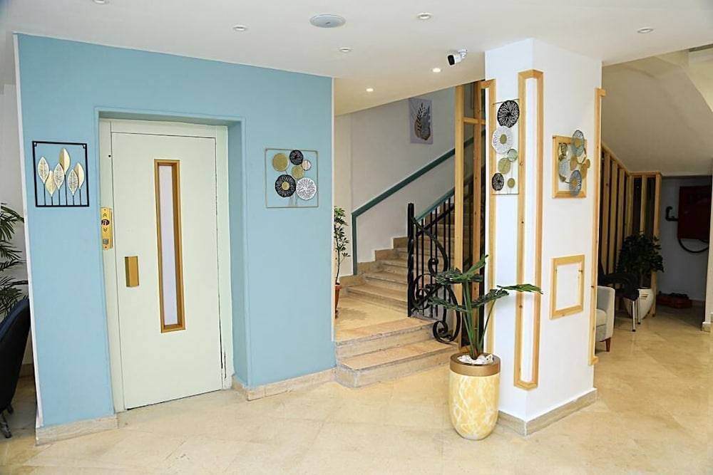 Lamera Hotel 2