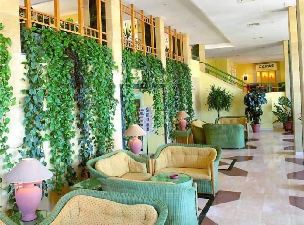 Sea Garden Hotel 2