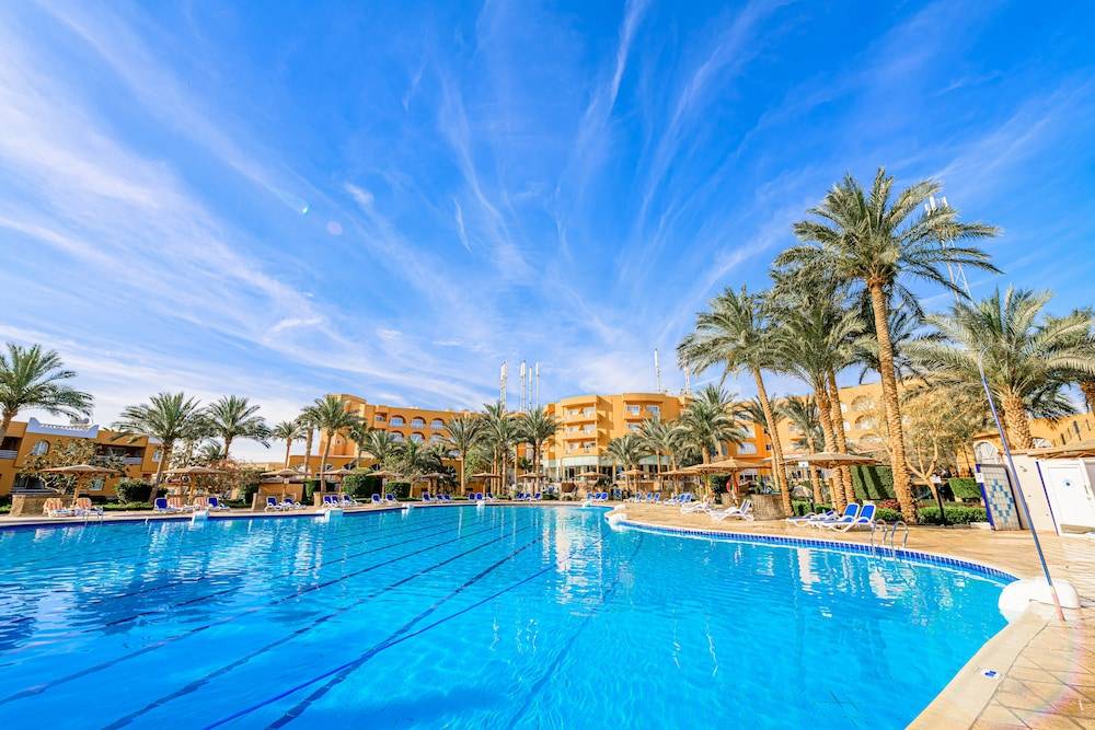 Golden Beach Resort 1