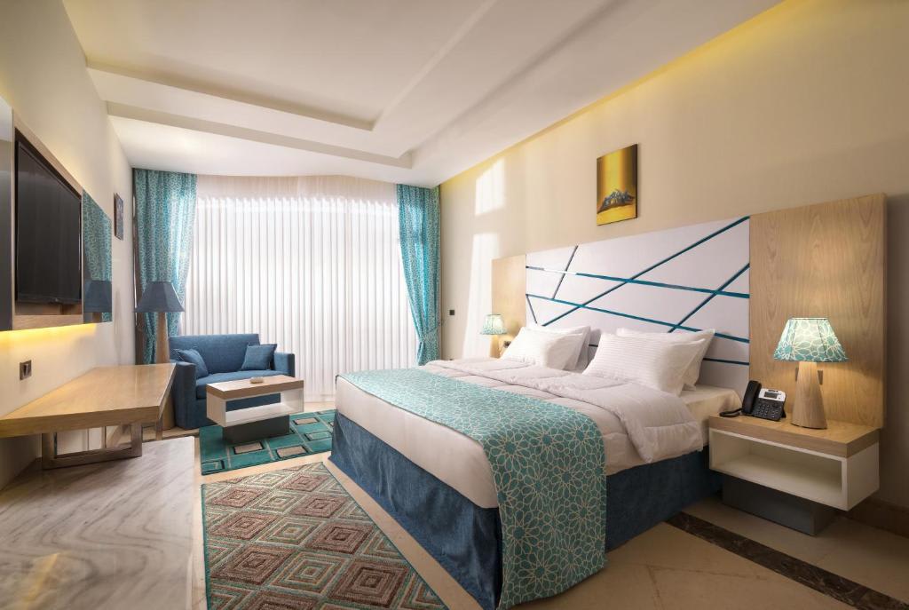 Gravity Hotel & Aqua Park Sahl Hasheesh Families and Couples Only 1