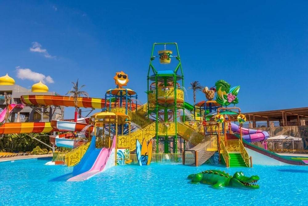 Aladdin Beach Resort - Families and Couples Only 1