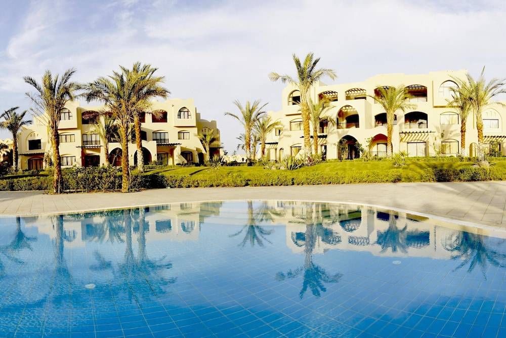 JAZ Neo Saraya Palms 1