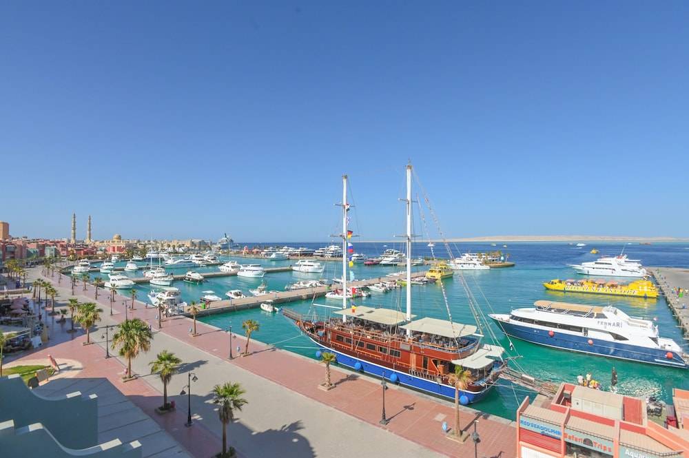AJIRA Boutique Hotel Hurghada Marina 1