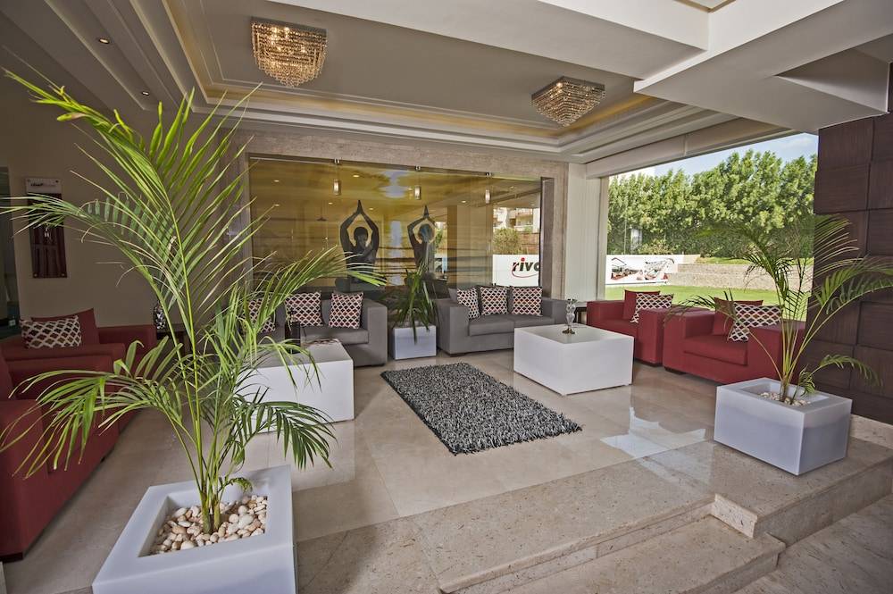 Rivoli Suites 2