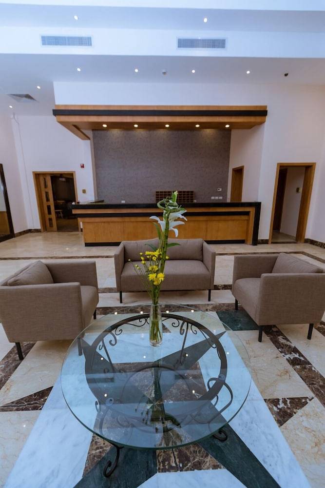 Sky View Suites Hotel 2