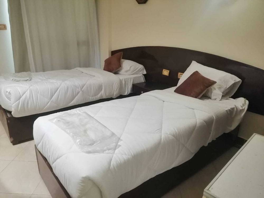 Eiffel Hotel Hurghada 2