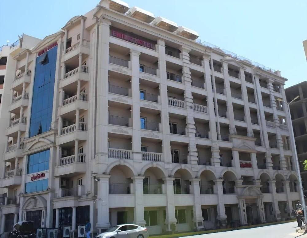 Emilio Hotel 1
