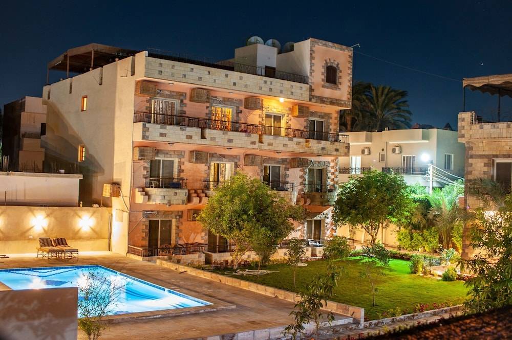 New Memnon Hotel 1