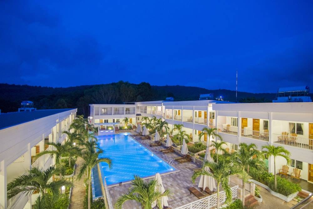 Palma Resort Phu Quoc, Trademark Collection by Wyndham 1