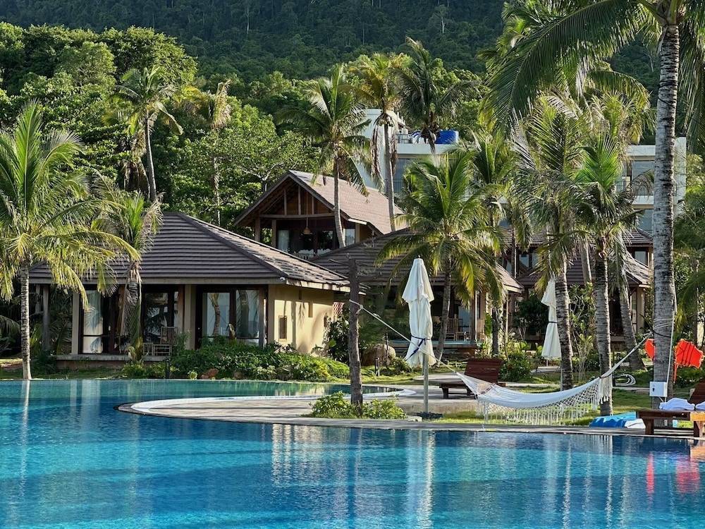 Coco Island Retreat Phu Quoc 1
