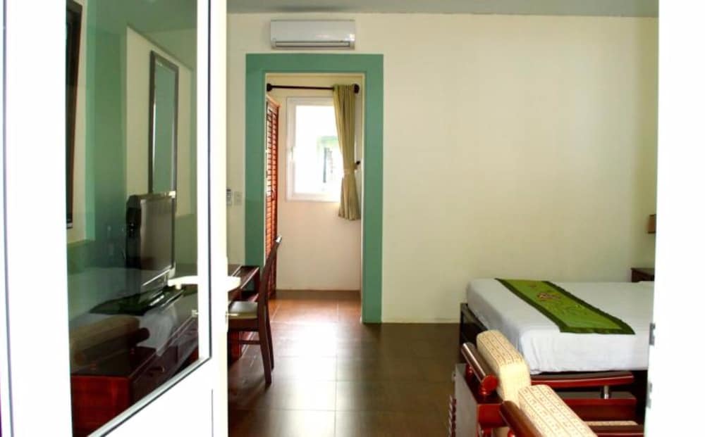 My Lan Guest House 2