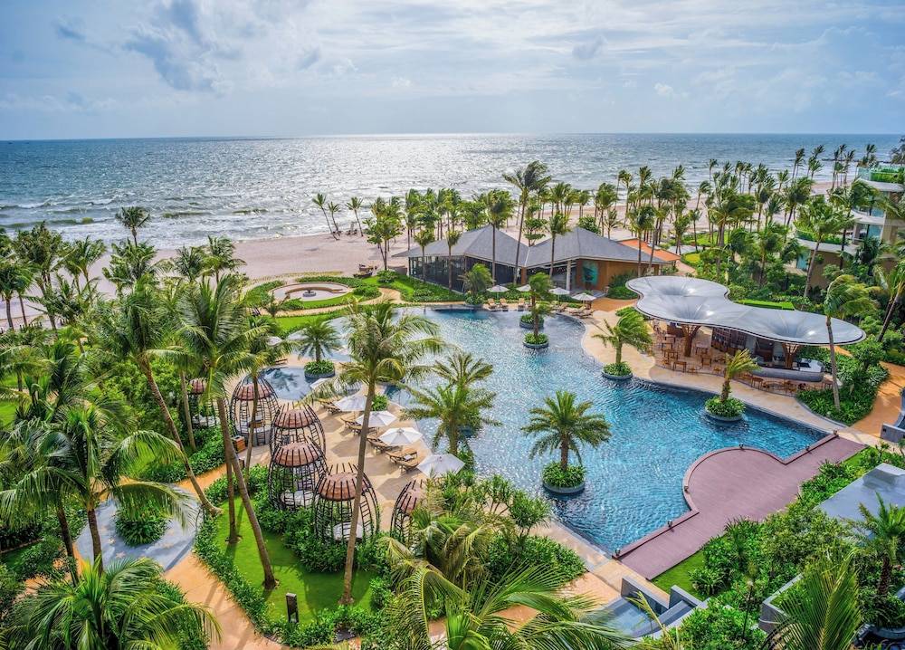 InterContinental Hotels PHU QUOC LONG BEACH RESORT by IHG 1