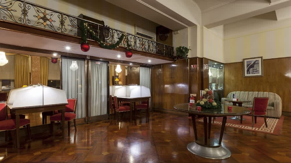 Hotel Astoria 2