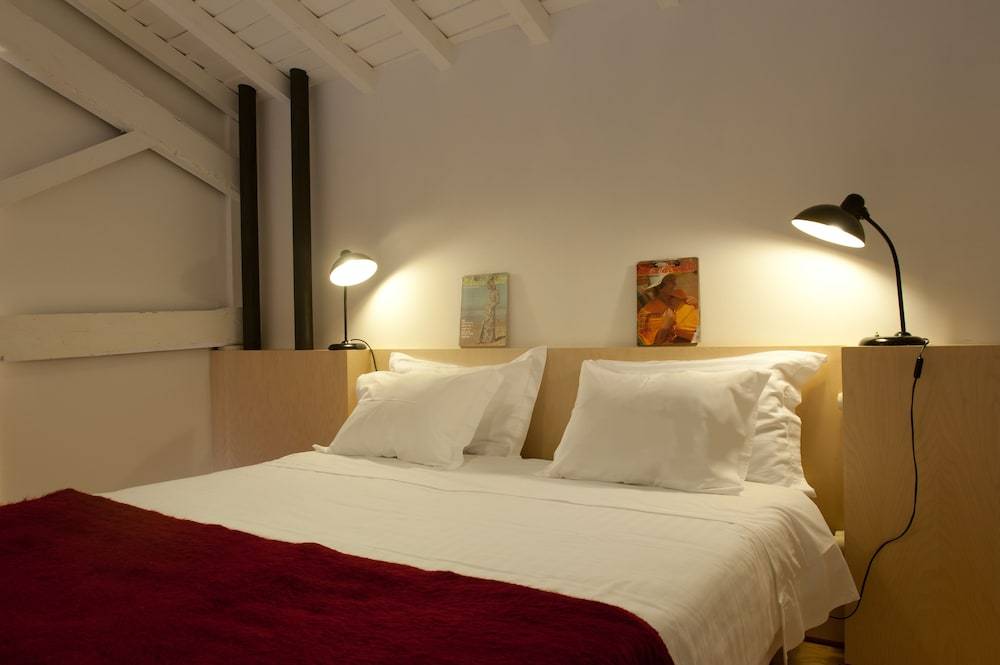 Coimbra Vintage Lofts Apartments 2
