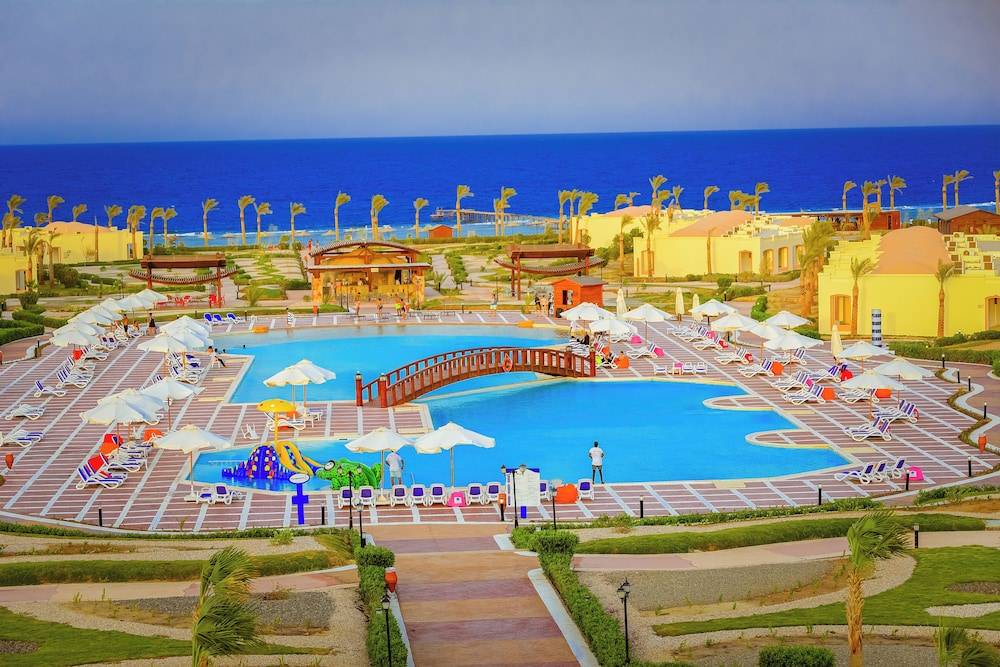 Amarina Queen Resort & Aqua Park Marsa Alam 1