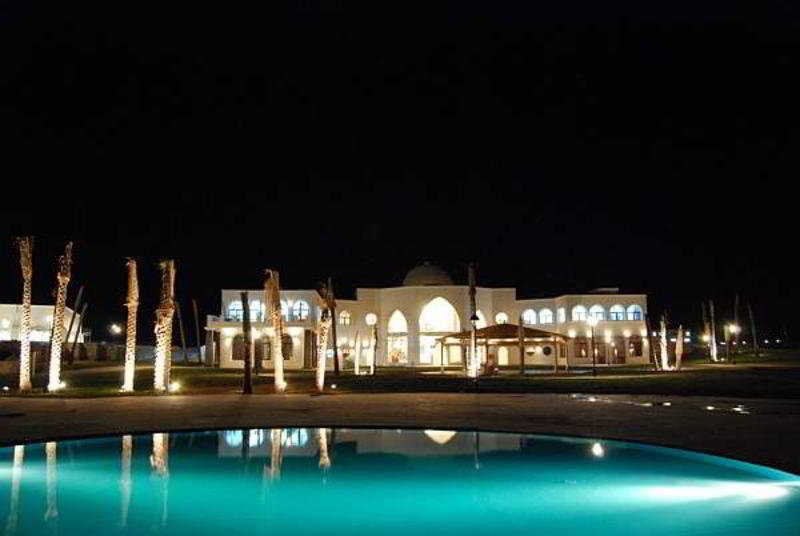 Gorgonia Beach Resort 1
