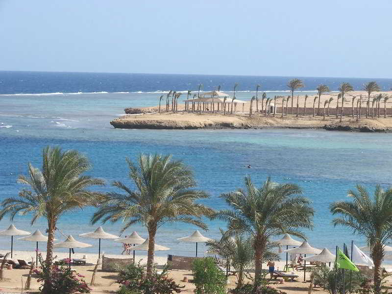 Brayka Bay Reef Resort 2