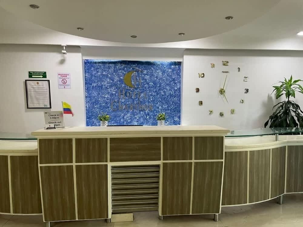 Hotel Charthon 2