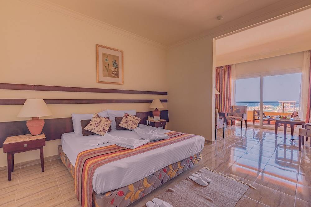 Malikia Resort Abu Dabbab 1