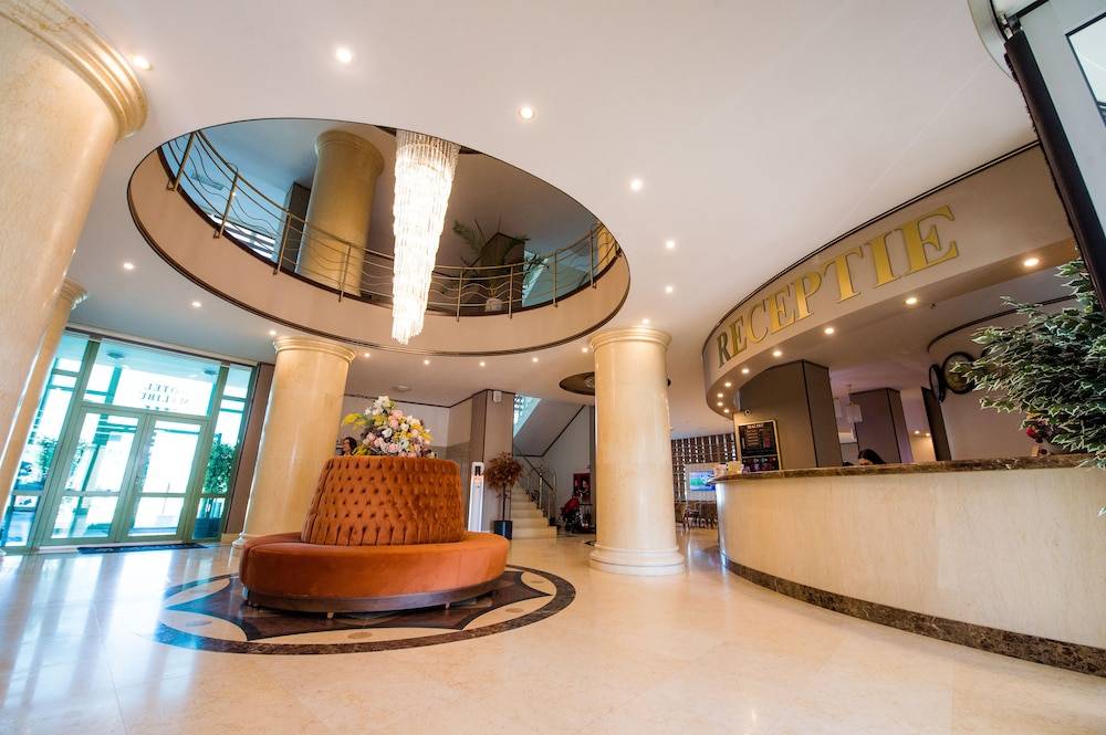 Hotel Malibu 2