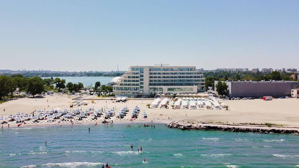 Hotel Malibu 1