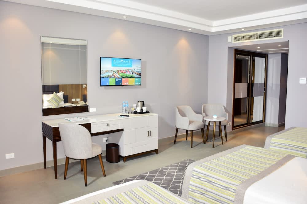 Sunrise Diamond Beach Resort -Grand Select 1