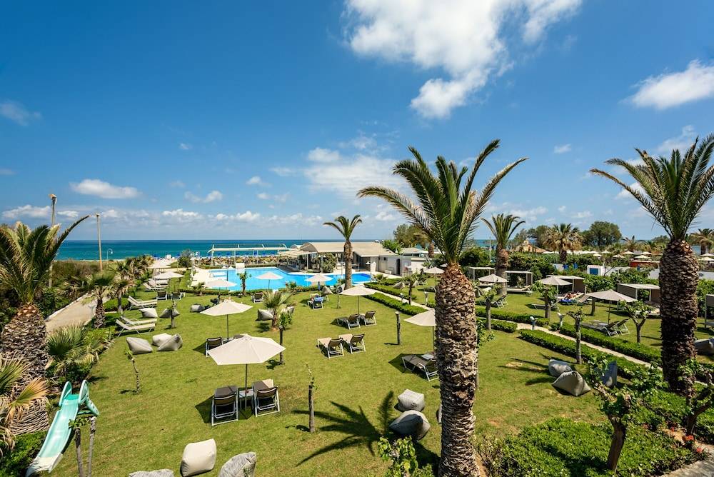 Marinos Beach Hotel 1