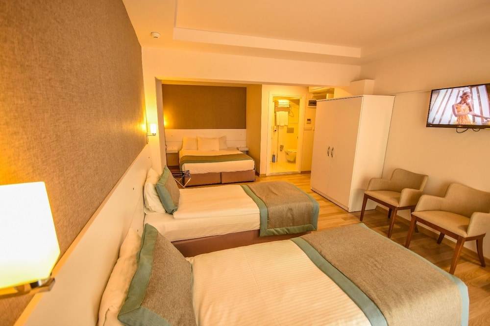 ParionHouse Hotel 2