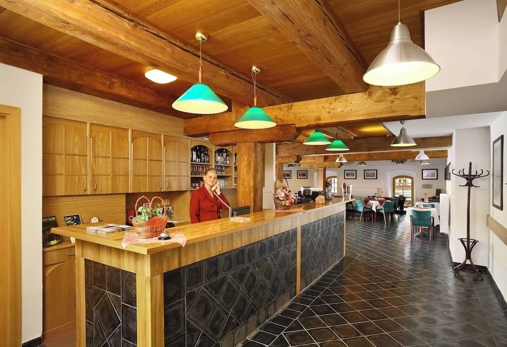 LH Hotel Mlýn 2