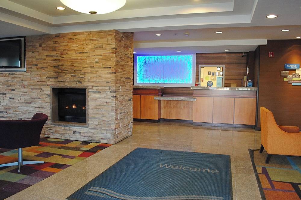 Fairfield Inn & Suites Indianapolis East 2