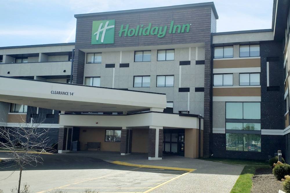 Holiday Inn INDIANAPOLIS - AIRPORT AREA N by IHG 1