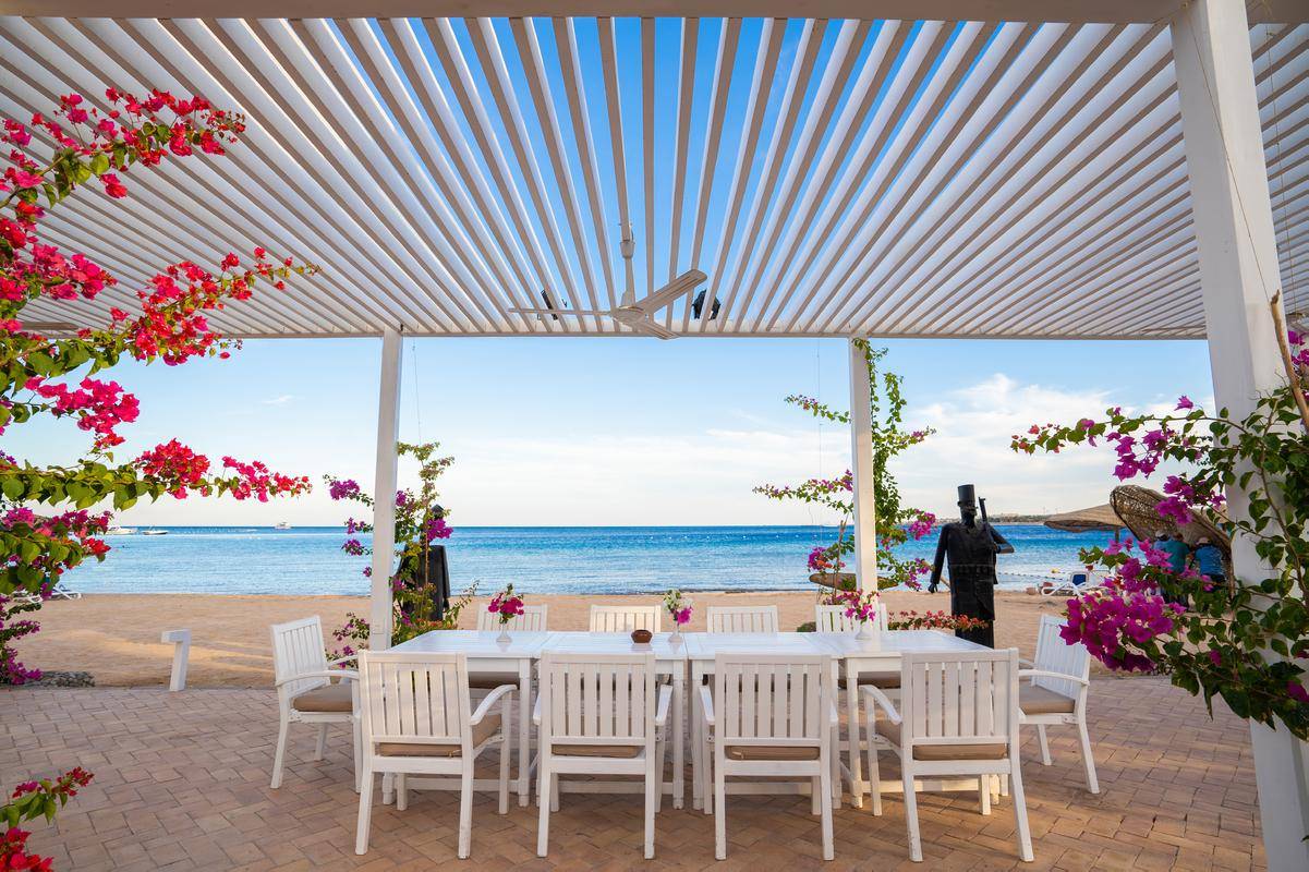 HOTEL FORT ARABESQUE BEACH RESORT 2